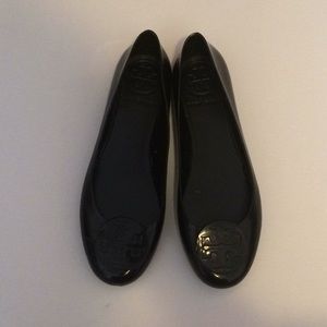 Tory Burch Jelly Flats (Black)